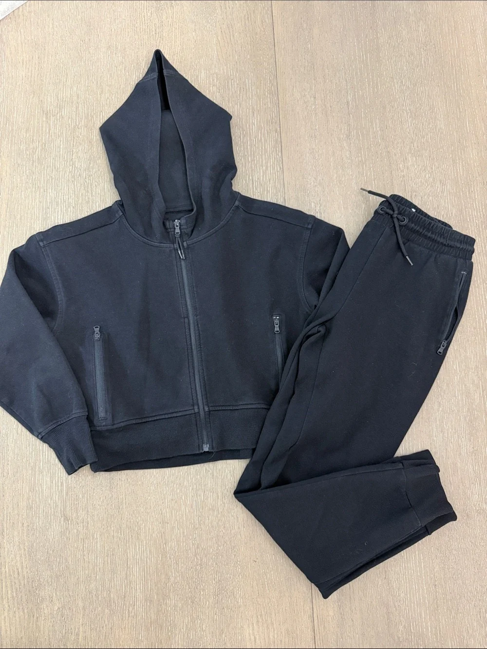 Old Navy Active Girl’s Black Hoodie & Jogger Set